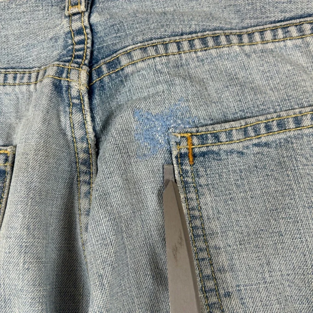 Vintage 90s Levis SilverTab Baggy Jeans Men 40x30 Light Blue Relaxed Fit Y2K